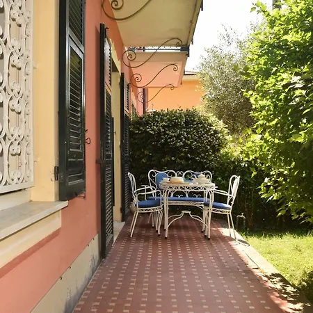 Riviera Garden Apartment
